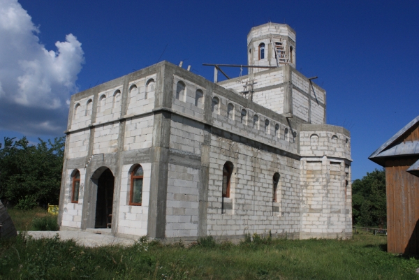 Biserici din comuna Viisoara, judetul Botosani (Biserica din Cuza Voda)
